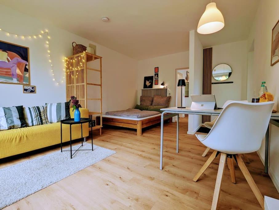 Apartment Mit Balkon In Hannover-Ahlem Екстер'єр фото
